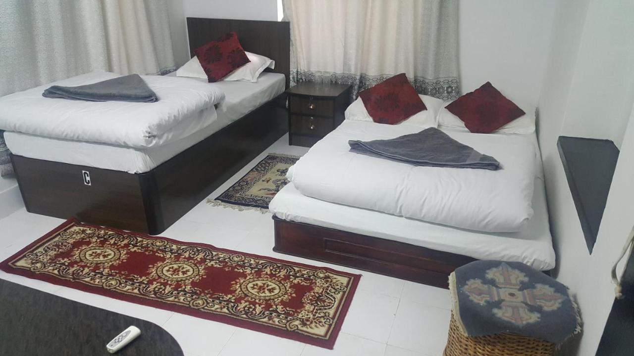 Bnb Royal Tourist House Kathmandu Bagian luar foto