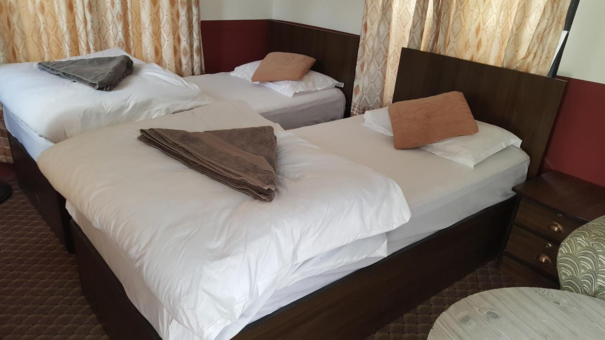 Bnb Royal Tourist House Kathmandu Bagian luar foto