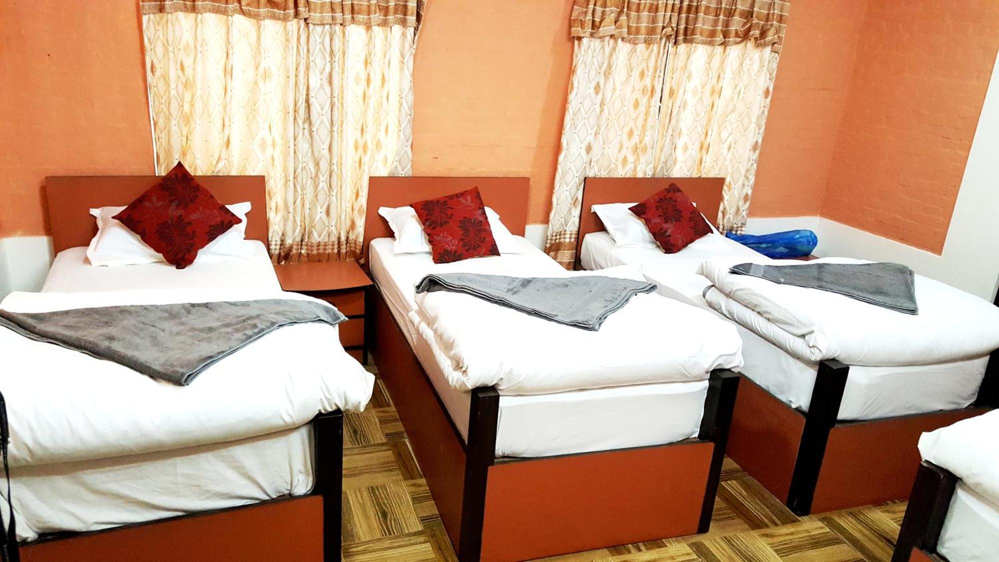 Bnb Royal Tourist House Kathmandu Bagian luar foto