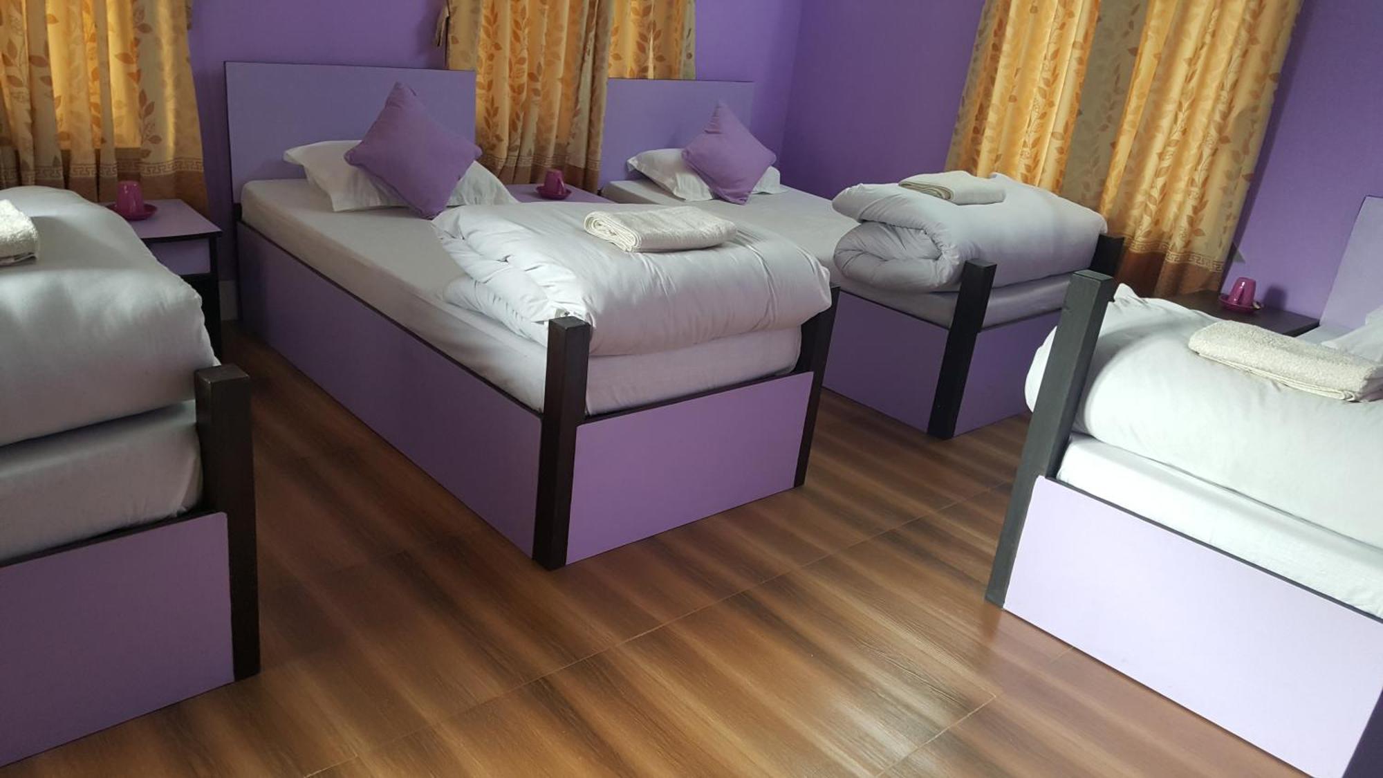 Bnb Royal Tourist House Kathmandu Bagian luar foto