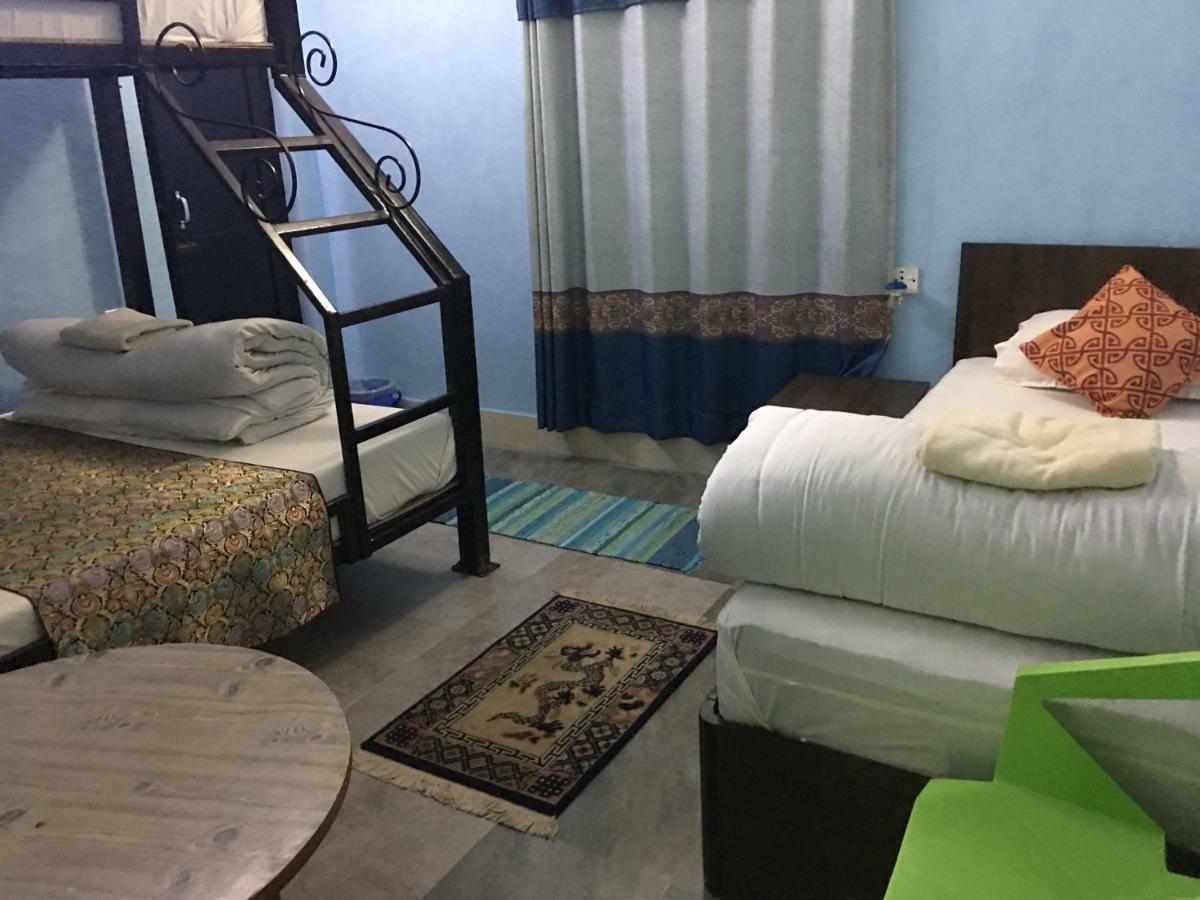 Bnb Royal Tourist House Kathmandu Bagian luar foto